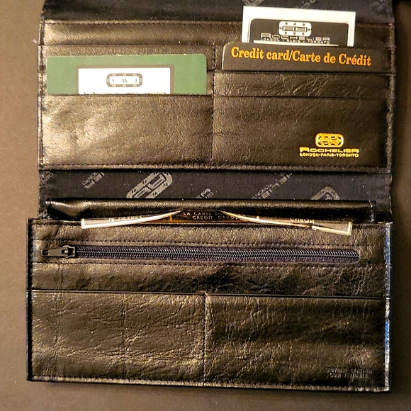 ✨HOST PICK!✨ NEW Black Leather Wallet, Multi-Compartment Organizer - Picture 9 of 14